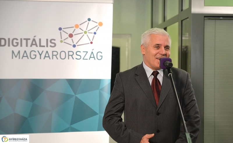 Digitális Magyarország-Programiroda megnyitó Nyíregyházán