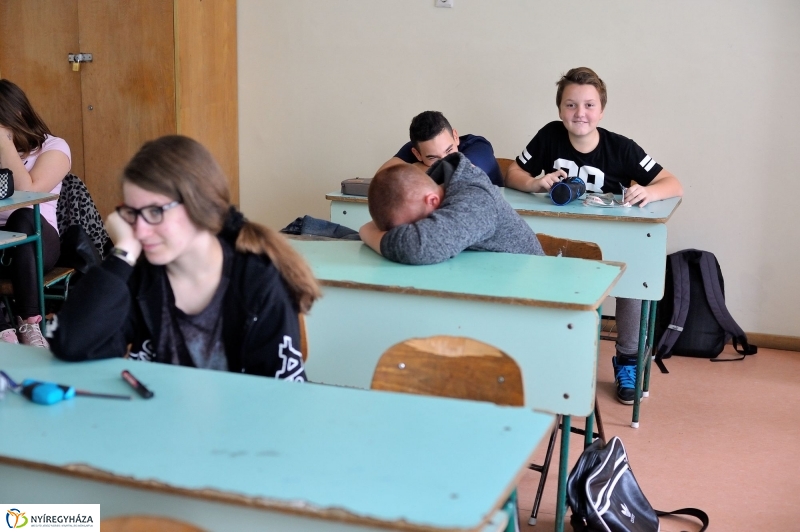 Közlekedésbiztonsági előadás a Móra Ferenc Általános Iskolában