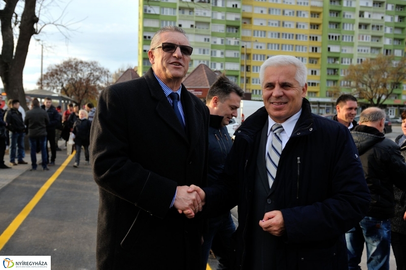 Felújított járdaszakasz a Rákóczi utcán