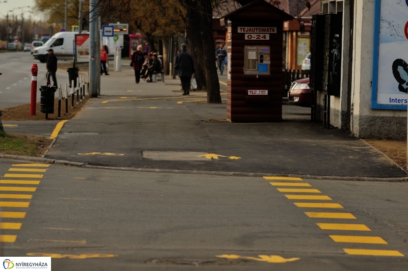 Felújított járdaszakasz a Rákóczi utcán