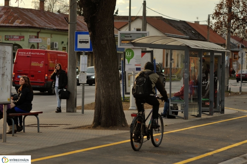 Felújított járdaszakasz a Rákóczi utcán