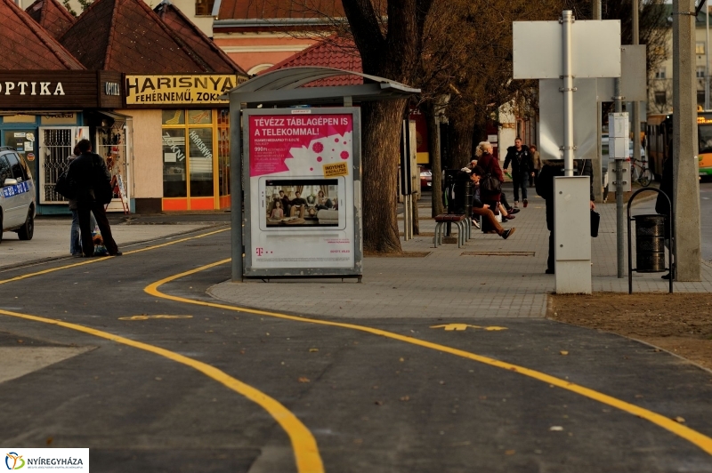 Felújított járdaszakasz a Rákóczi utcán