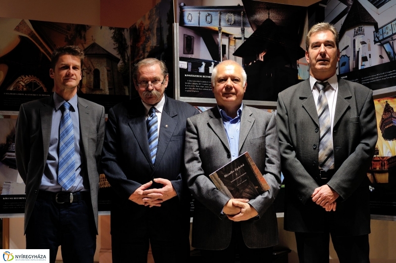 Bene János - Csutkai Csaba  Házadba léphetek I.  közös könyvbemutatója