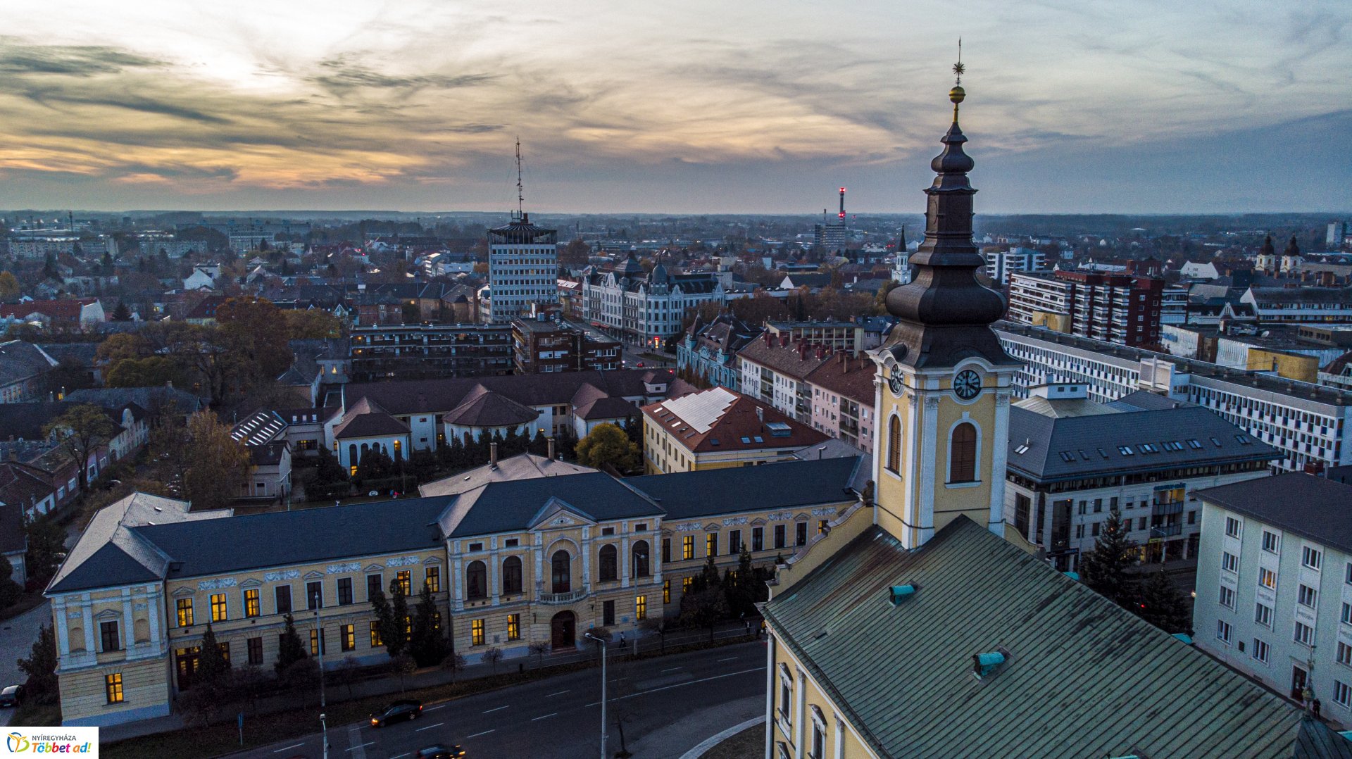 3 méterrel a város felett