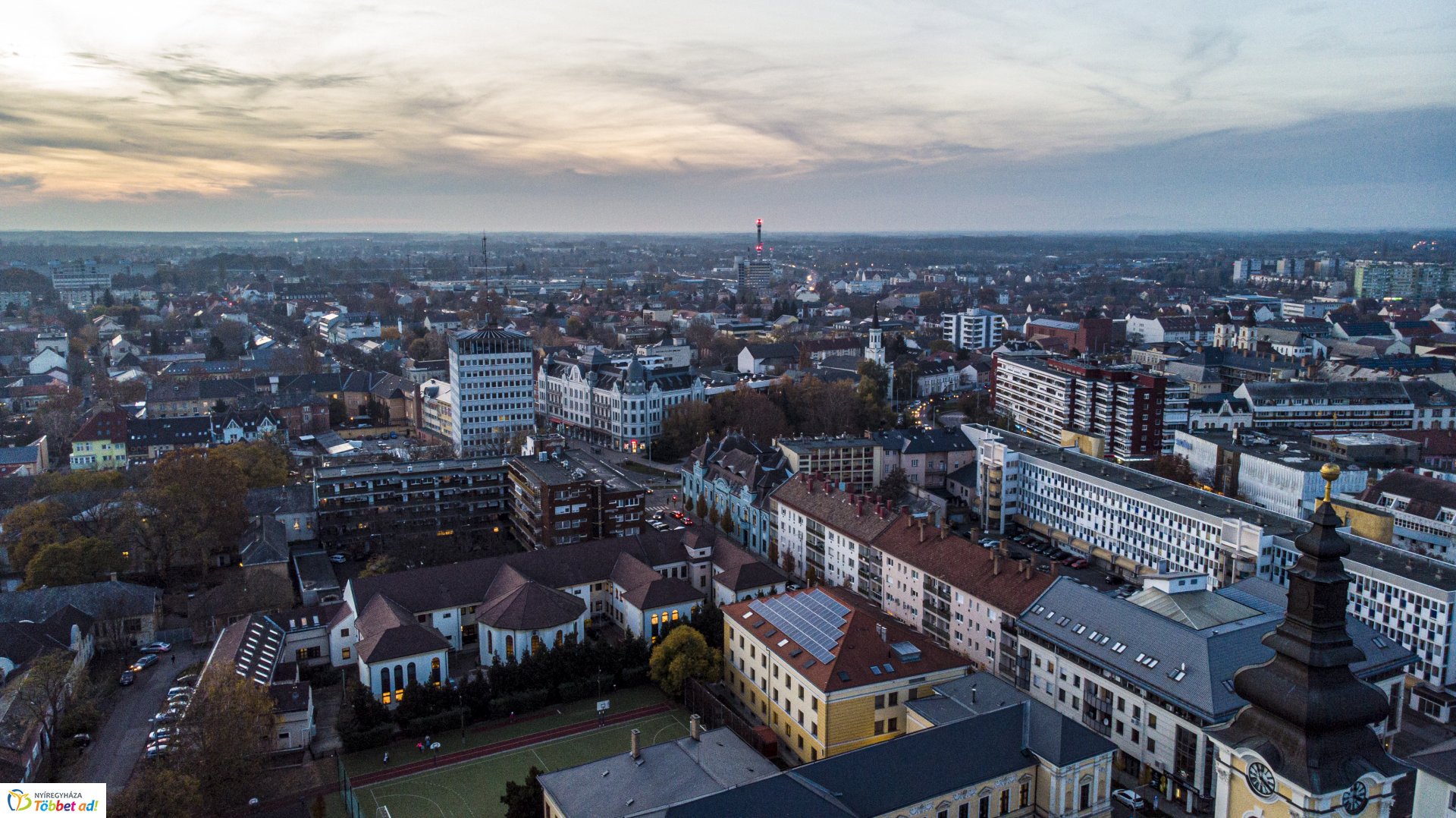 3 méterrel a város felett