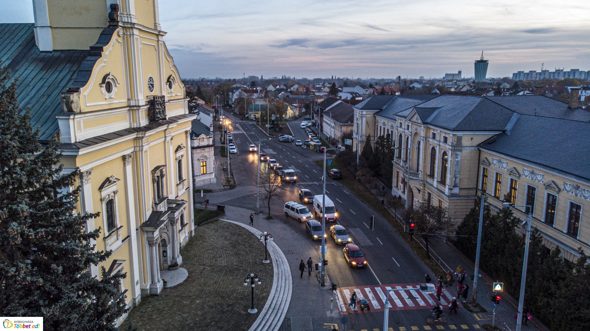 3 méterrel a város felett