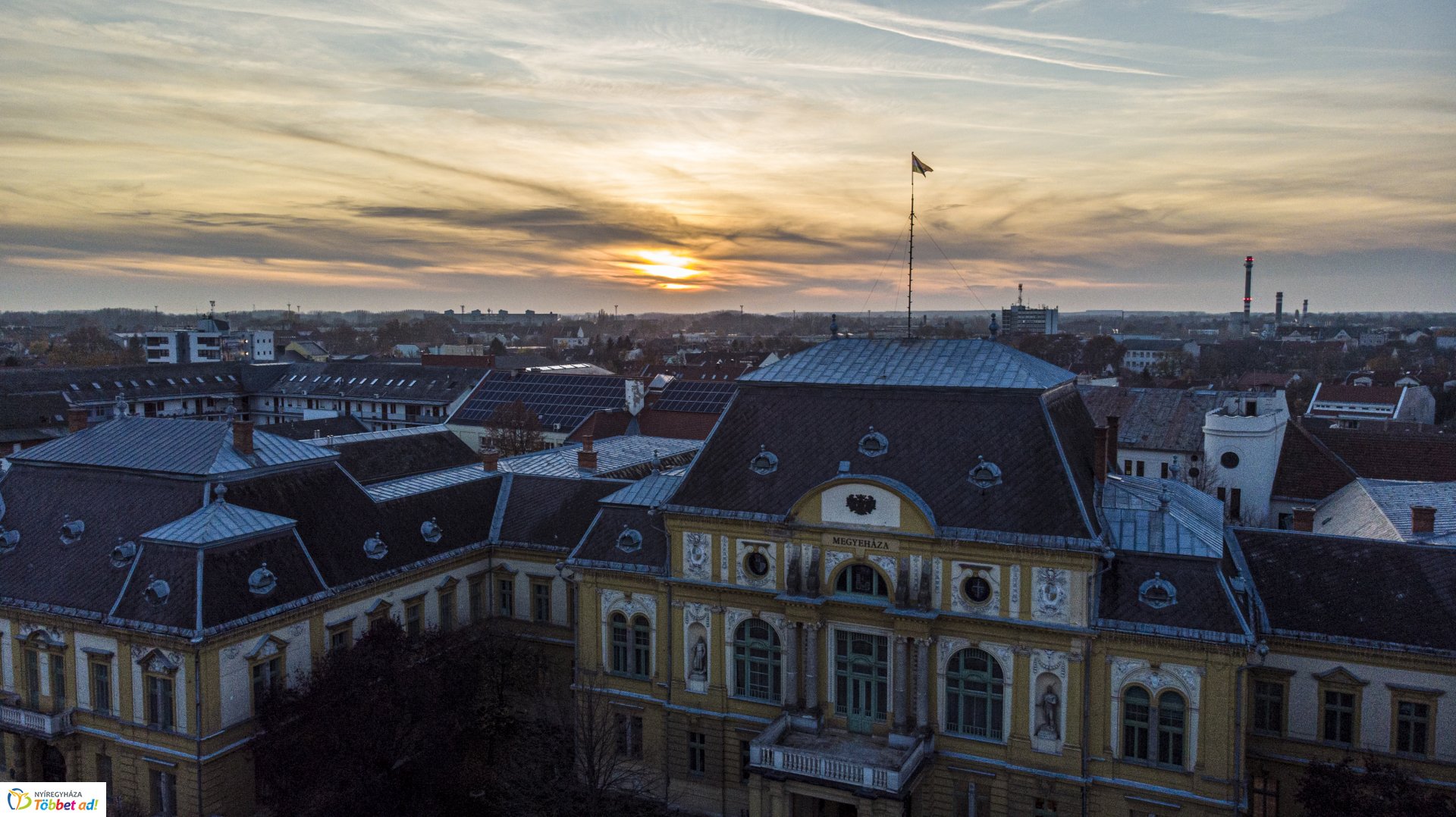 3 méterrel a város felett