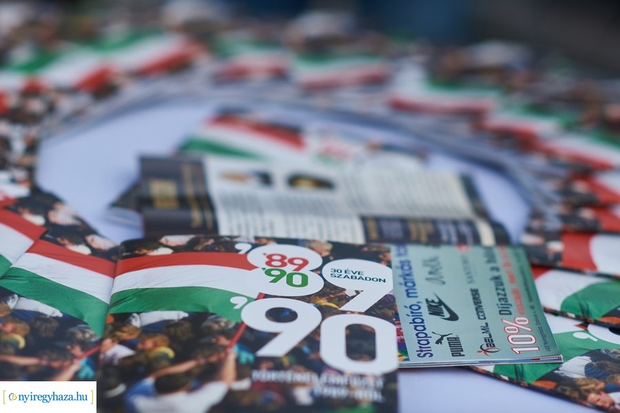 30 éve szabadon - kiállítás megnyitó