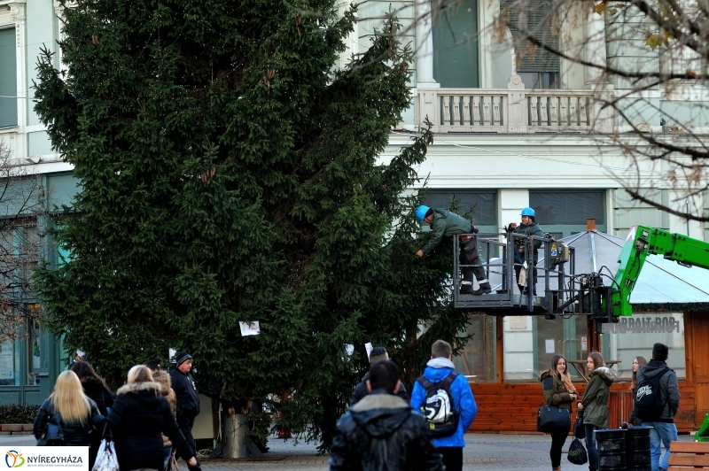 Séta a Karácsonyi Forgatagban