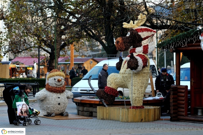 Séta a Karácsonyi Forgatagban