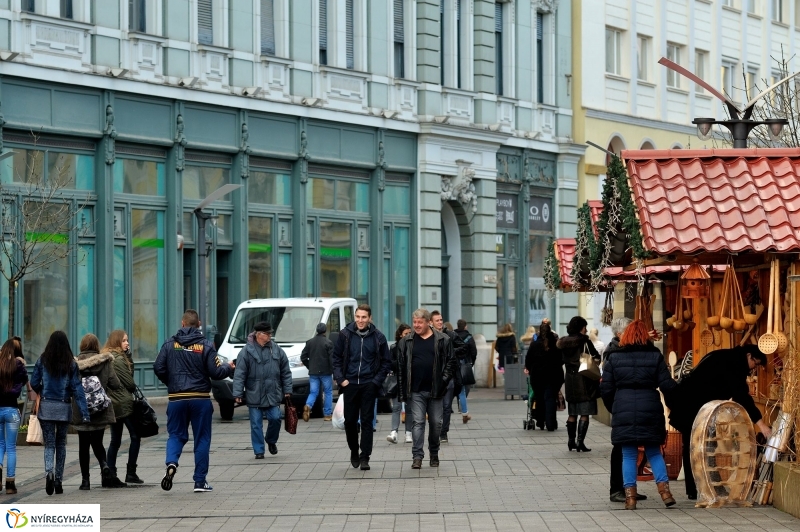 Séta a Karácsonyi Forgatagban
