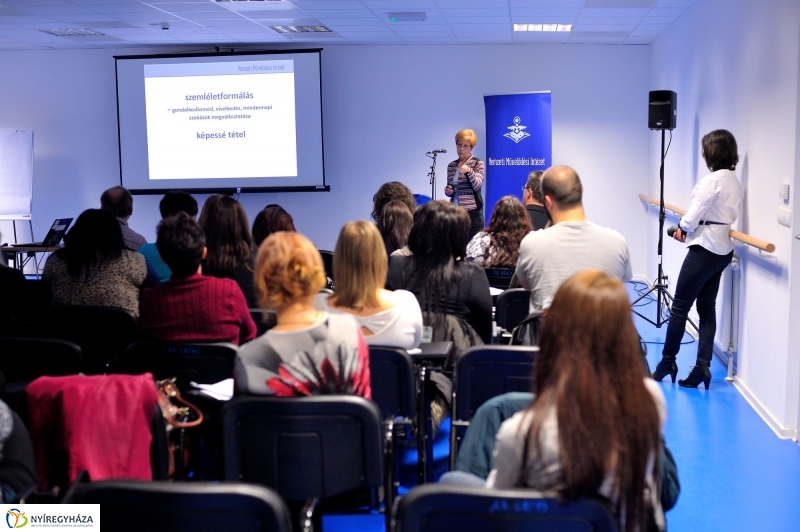 Közösségi művelődés új irányai című szakmai nap a VMKK-ban
