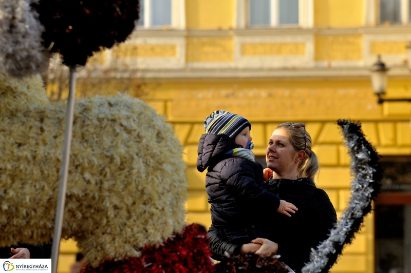 Gyerekek a Karácsonyi Forgatagban