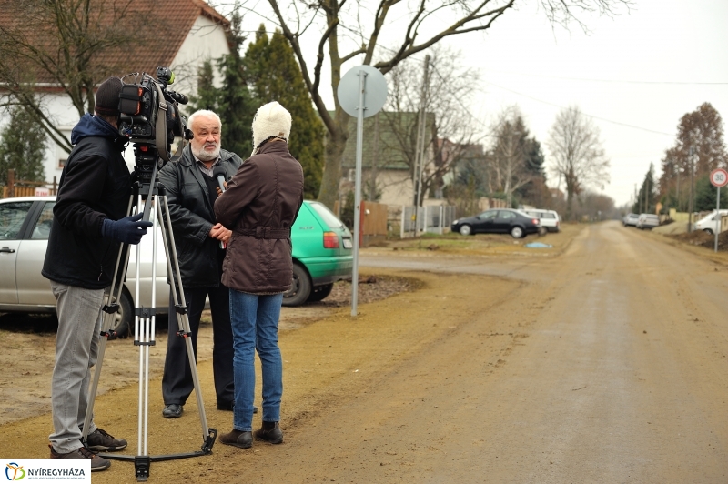 Aszfaltozták a Tujafa utcát