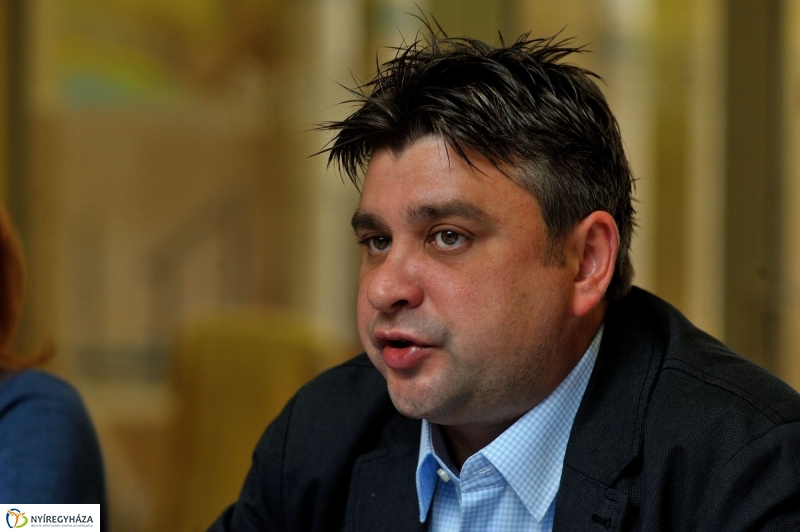 A tízéves Aquarius Élményfürdő sajtótájékoztatója