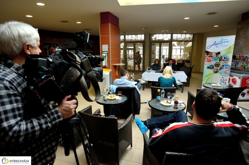 A tízéves Aquarius Élményfürdő sajtótájékoztatója