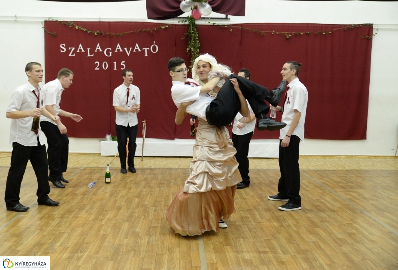 Szalagavató a Ridens Szakképző Iskolában