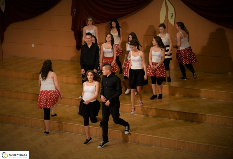 Szalagavató gálaműsor a Sipkayban