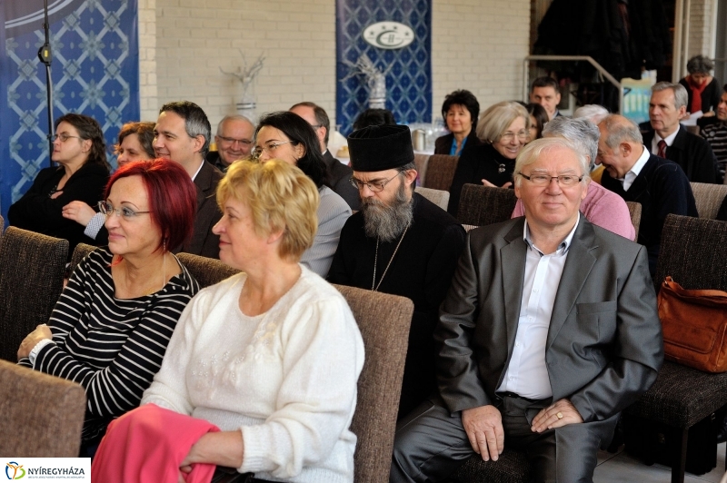 Migrációs válság és átalakuló világrend kerekasztal beszélgetés