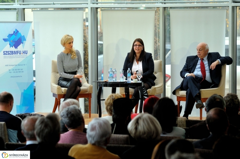 Migrációs válság és átalakuló világrend kerekasztal beszélgetés