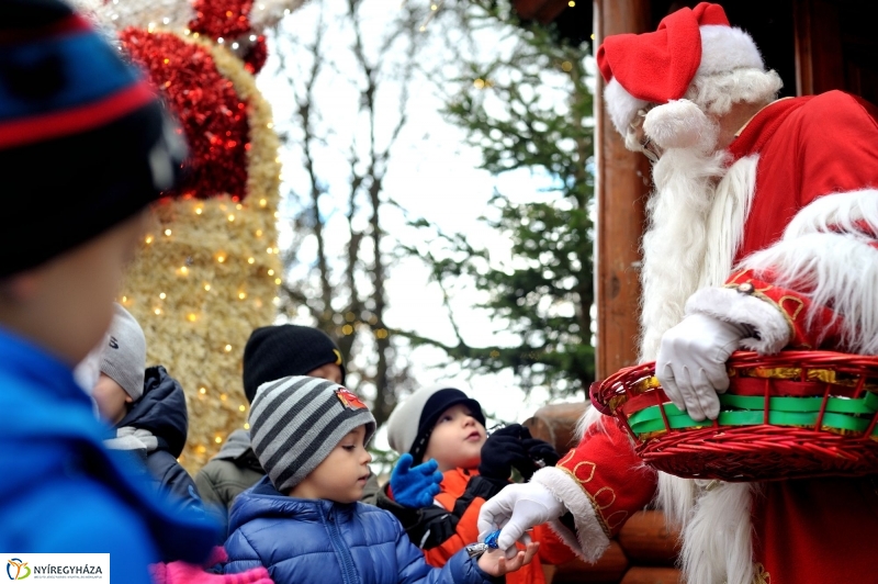 Nyíregyházán a Mikulás
