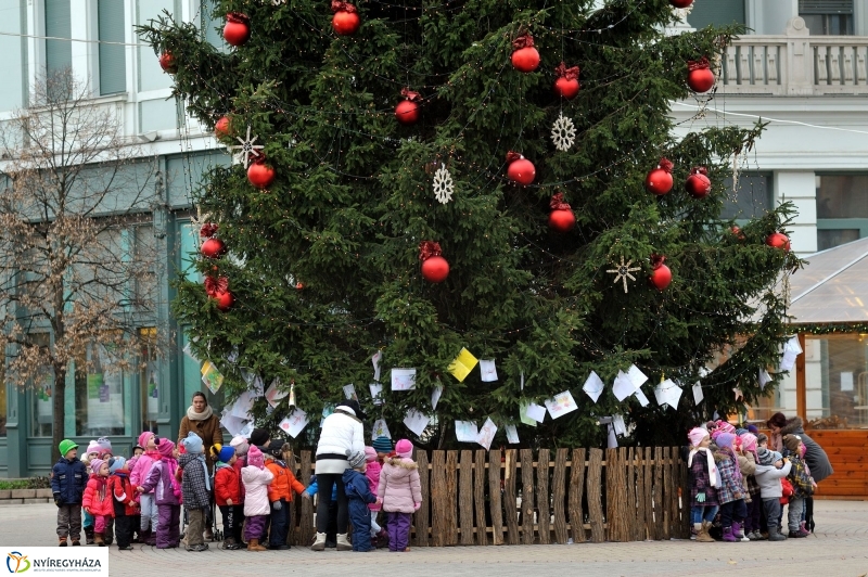 Nyíregyházán a Mikulás