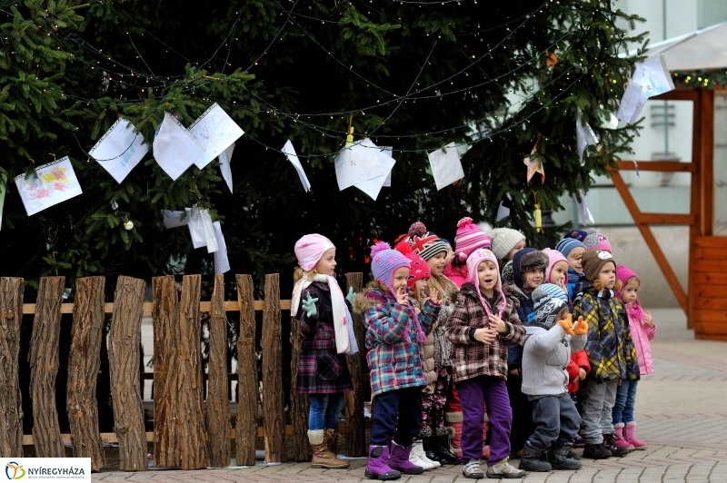 Nyíregyházán a Mikulás