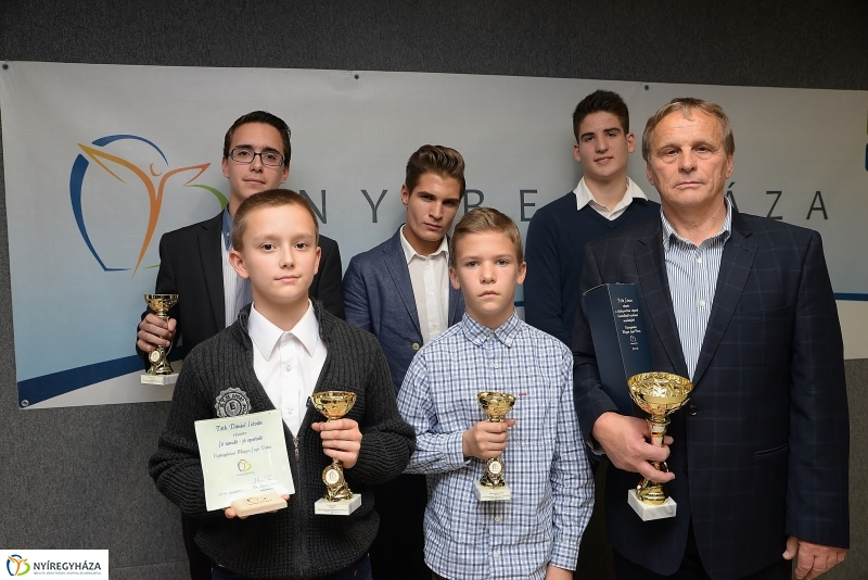 Városi Sportgála-Bajnokok fala 1