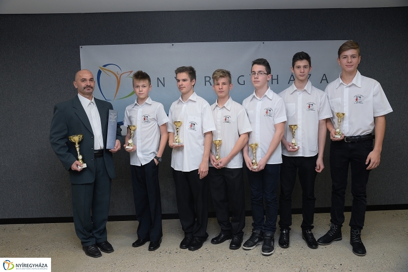 Városi Sportgála-Bajnokok fala 1