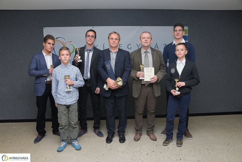 Városi Sportgála-Bajnokok fala 1