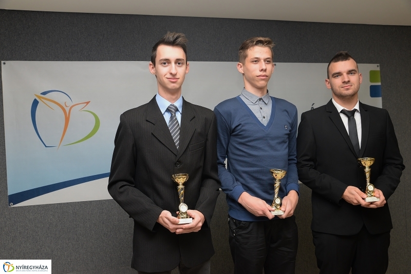 Városi Sportgála-Bajnokok fala 1