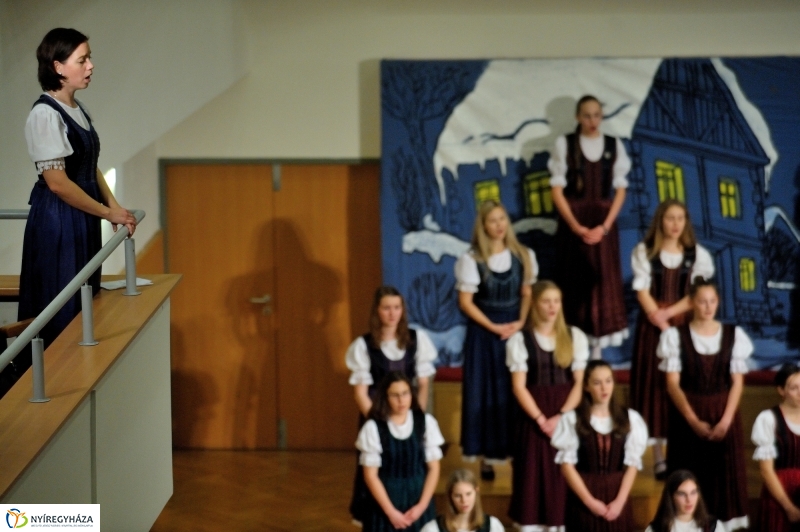 Cantemus - Adventi Koncert