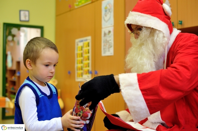 Mikulás a nyíregyházi evangélikus óvodában