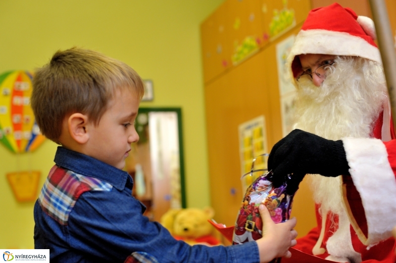 Mikulás a nyíregyházi evangélikus óvodában