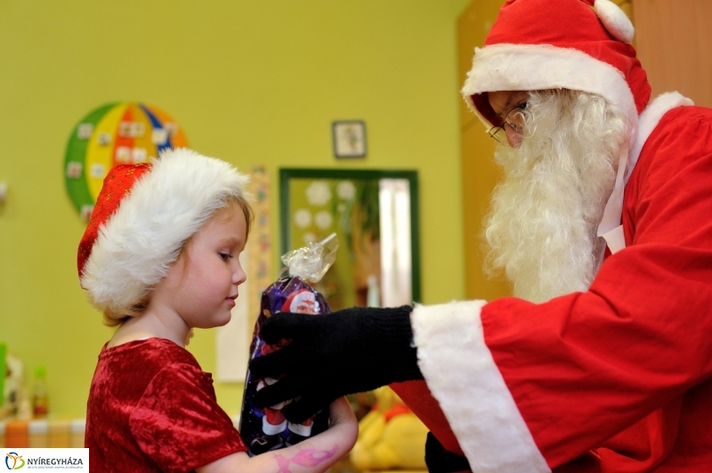 Mikulás a nyíregyházi evangélikus óvodában