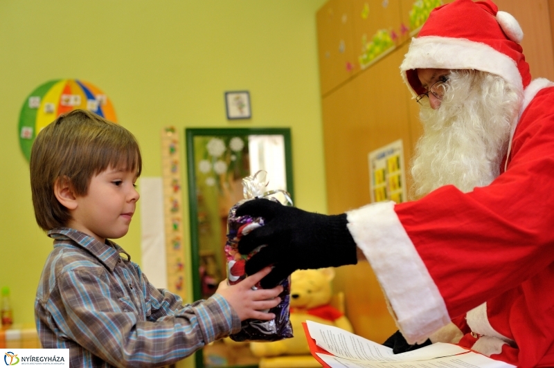 Mikulás a nyíregyházi evangélikus óvodában