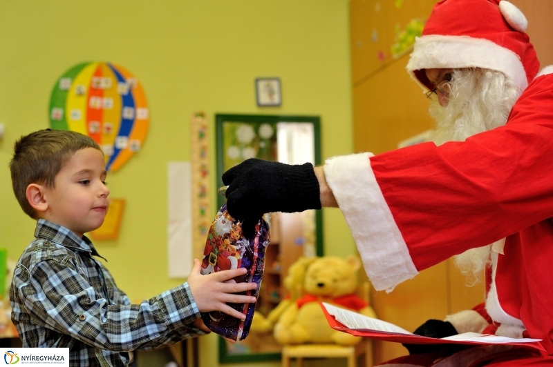 Mikulás a nyíregyházi evangélikus óvodában