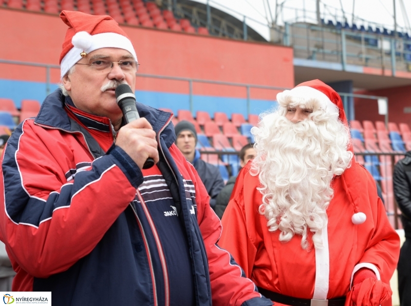 Mikulás futás Nyíregyházán
