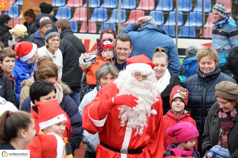 Mikulás futás Nyíregyházán