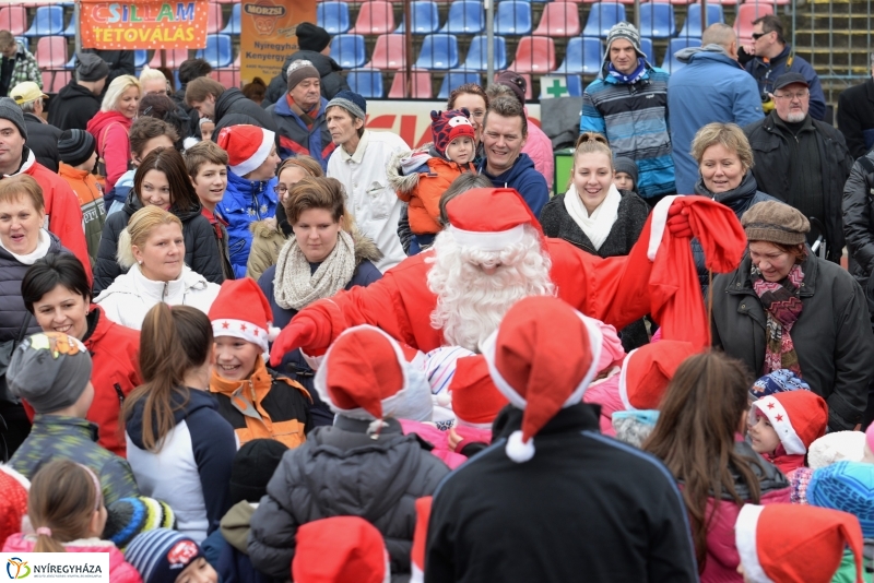 Mikulás futás Nyíregyházán