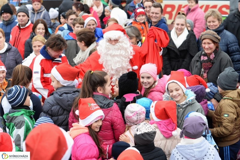 Mikulás futás Nyíregyházán