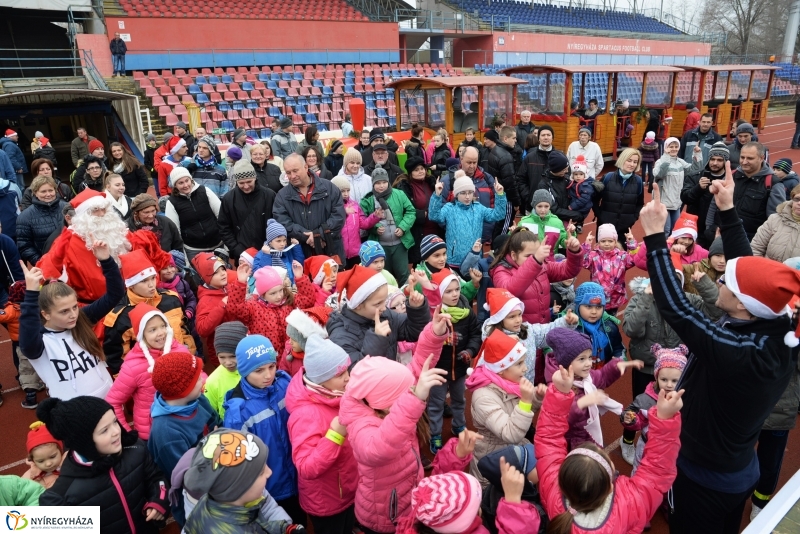 Mikulás futás Nyíregyházán