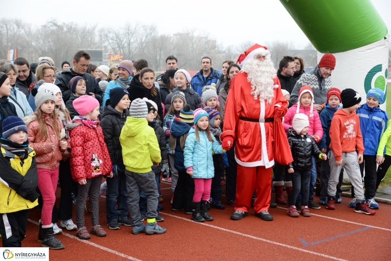 Mikulás futás Nyíregyházán
