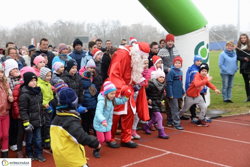 Mikulás futás Nyíregyházán