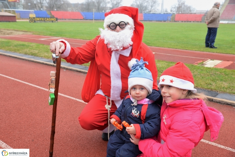 Mikulás futás Nyíregyházán