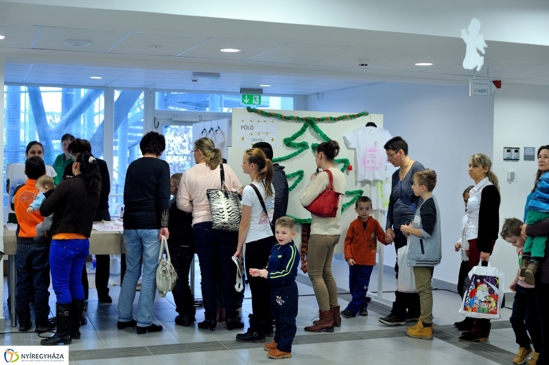 Mikulás nap nagycsaládosoknak a Váci Mihály Kulturális Központban