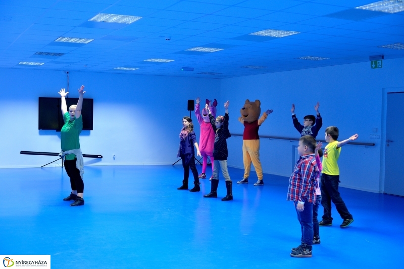 Mikulás nap nagycsaládosoknak a Váci Mihály Kulturális Központban