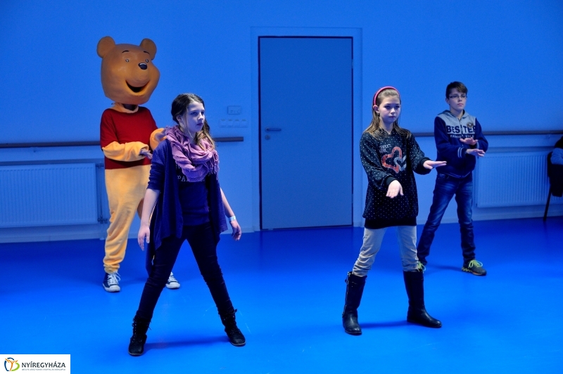 Mikulás nap nagycsaládosoknak a Váci Mihály Kulturális Központban