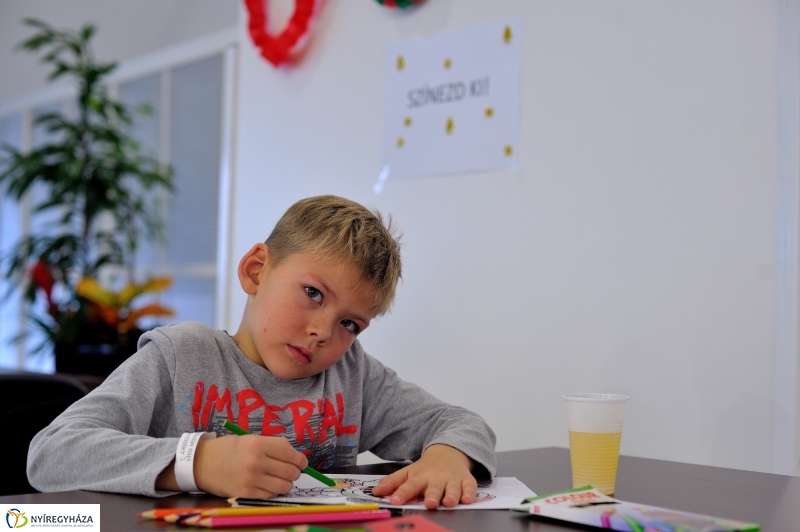 Mikulás nap nagycsaládosoknak a Váci Mihály Kulturális Központban