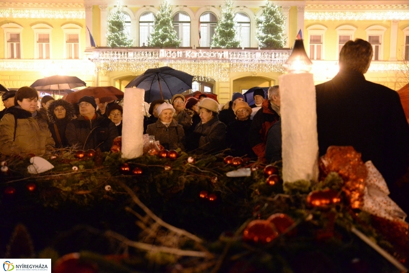 Advent második gyertyája